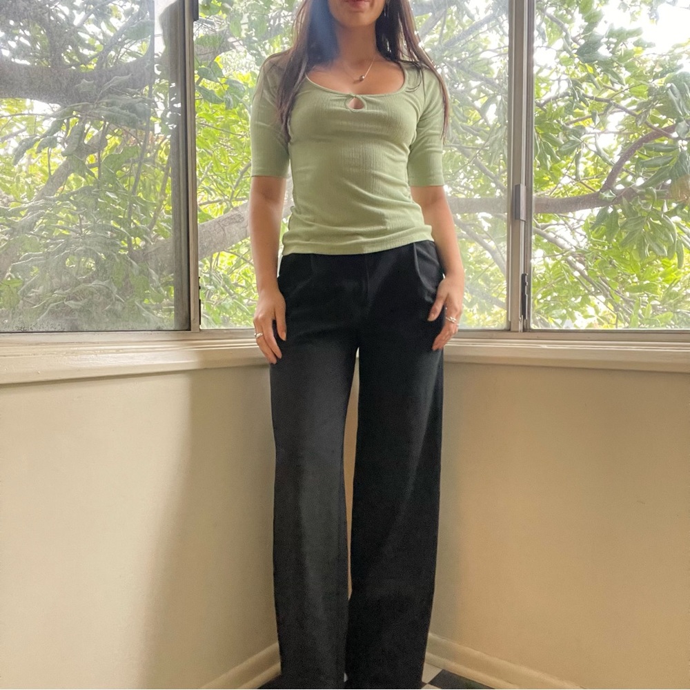 Reformation keyhole Top